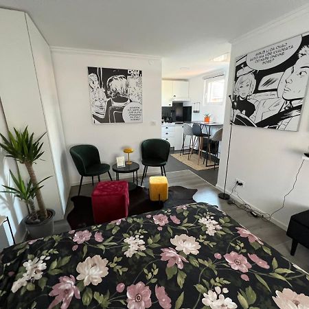 Center City Apartment Zagreb Buitenkant foto